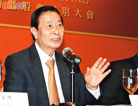 Lee Shau Kee: Ông trùm bất động sản Trung Quốc đang sở hữu khối tài sản 21 tỷ USD,với công ty đại diện là Henderson Land Development đang hoạt động mạnh mẽ và gặt hái lợi nhuận khổng lồ.