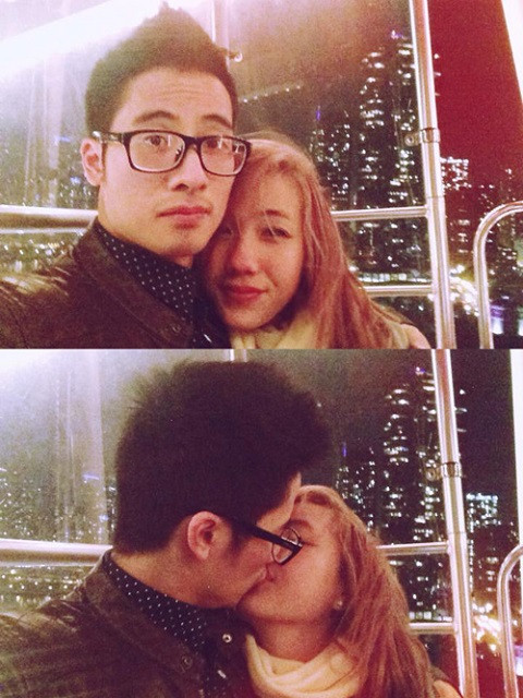 JV và Mie khá thoải mái thể hiện tình cảm. Ảnh: FB.