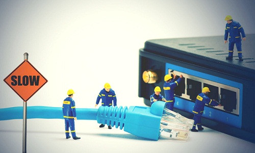  2. Cải thiện tốc độ internet Bước 1: Nếu mạng chậm, bạn nên kiểm tra kết nối giữa máy và mạng internet. Sau đó, khởi động lại morden (router phát wifi). Nếu mạng wifi chậm, bạn kiểm tra vị trí đặt router có bị cản trở hoặc quá xa thiết bị dùng internet hay không, tránh đặt bộ phát gần vật dụng dễ gây nhiễu sóng (điện thoại, lò vi sóng).