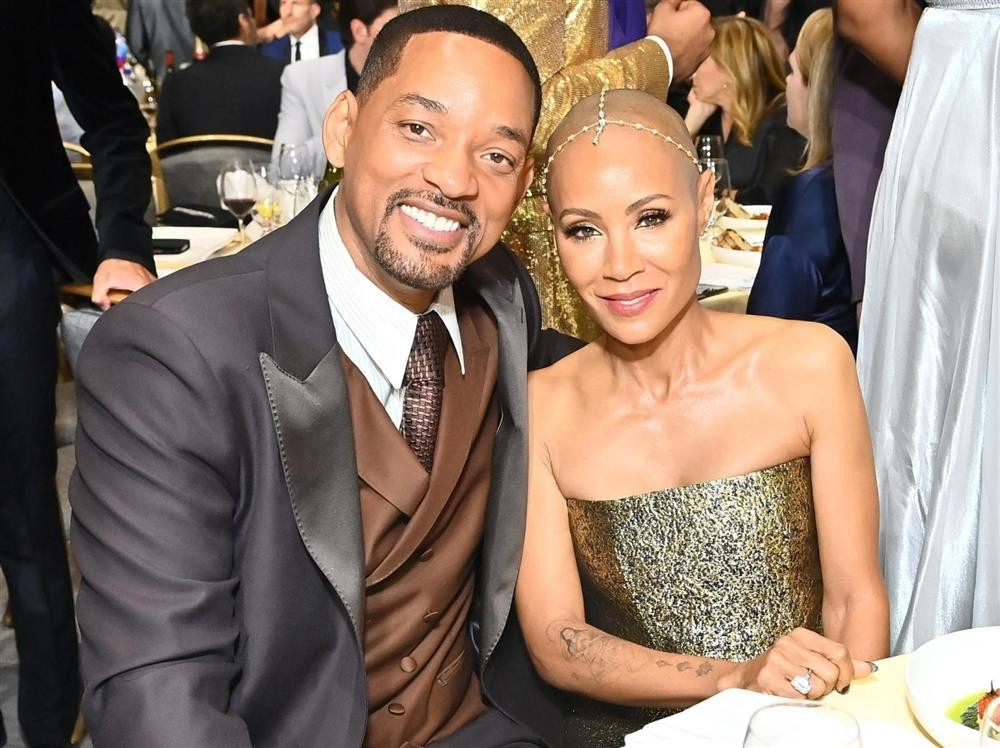 Song rieng nha, ngu rieng va hon nhan 