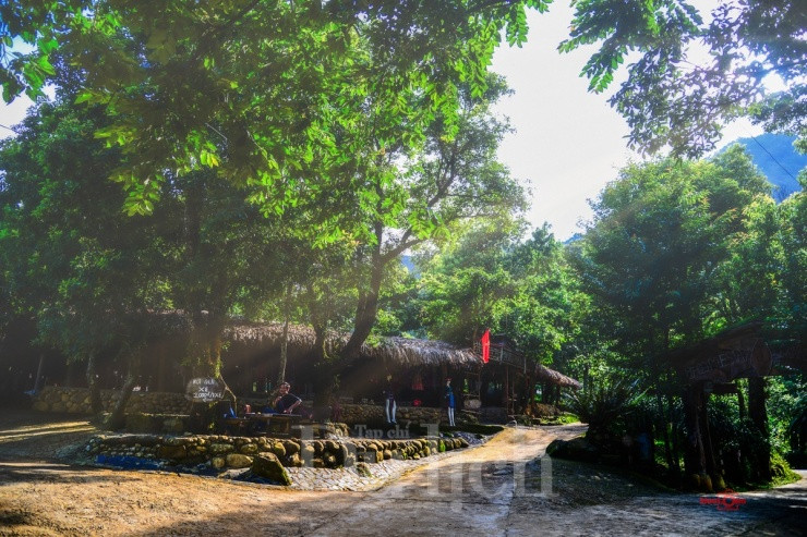 Đến Suối có vàng trải nghiệm giấc ngủ trong mây gió - Hình 14 Den Suoi co vang trai nghiem giac ngu trong may gio-Hinh-14