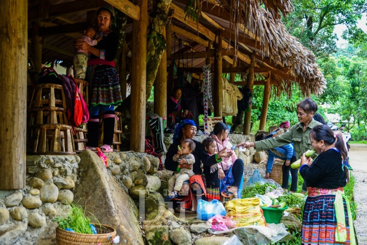 Đến Suối có vàng trải nghiệm giấc ngủ trong mây gió - Hình 16 Den Suoi co vang trai nghiem giac ngu trong may gio-Hinh-16