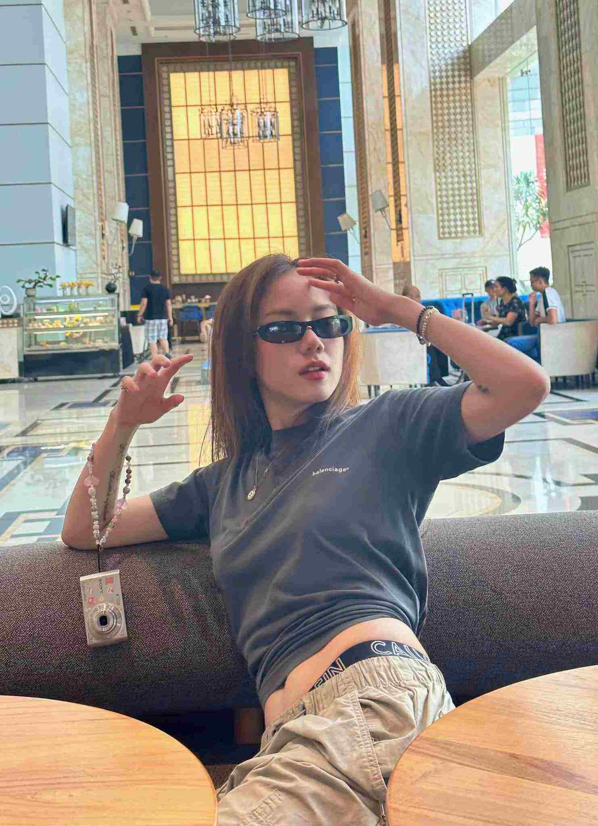 Gái xinh diện bra top khoe body, hút 2,4 triệu người theo dõi - Hình 6 Gai xinh dien bra top khoe body, hut 2,4 trieu nguoi theo doi-Hinh-6