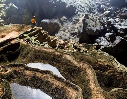 Hanh trinh kham pha Son Doong kho quen cua co gai Viet-Hinh-7