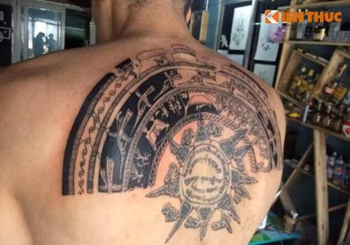 Thu nhap “khung” cua nguoi chuyen xam hinh cho sao Viet-Hinh-5