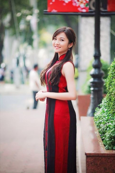 Xinh đẹp như hot girl và hay cười là những ấn tượng đặc biệt về Như Hexi. Cô nàng từng lọt vào top 20 cuộc thi Vsao I đẹp năm 2011 và nhận được giải do BGK lựa chọn tại Miss D.O.M 2013.