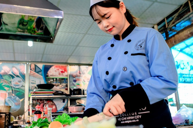 Uu diem khi hoc trung cap chinh quy sau tot nghiep THCS