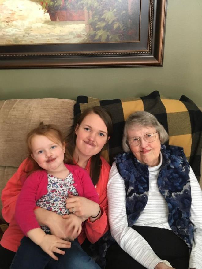 ##sc### Gene di truyền biểu hiện ở ba thế hệ. (Ảnh: Tsiuq) 