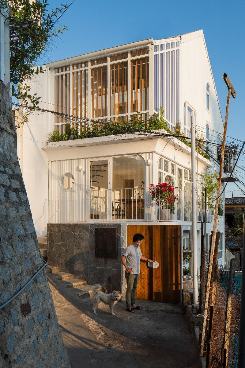 Ngoi nha co nhung tia nang xuyen qua ke la-Hinh-4