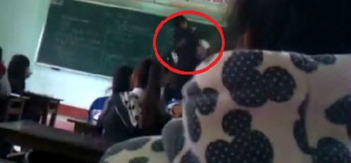 Lãnh đạo Sở GD-ĐT Bình Định cho rằng việc thầy trò ẩu đả trên bục giảng là hình ảnh rất phản cảm.