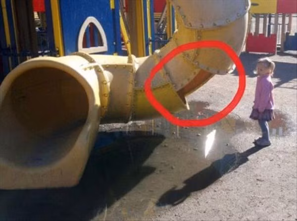 Chưa ra tới chỗ thoát thì đã hết nước.