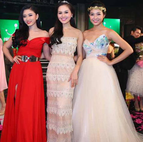 Với câu hỏi: Em nghĩ gì về câu nói "Sống là không chờ đợi", cô đã trả lời: "Em đồng ý với quan điểm sống là không chờ đợi. Em nghĩ sống là sống cho hiện tại, không dậm chân tại chỗ, không để lãng phí thời gian và biết nắm bắt cơ hội, vì cơ hội không có lần thứ hai. Em thấy mình có ngoại hình và nhan sắc nên đã không chờ đợi, mà đến với cuộc thi Miss Ngôi Sao để được tỏa sáng".