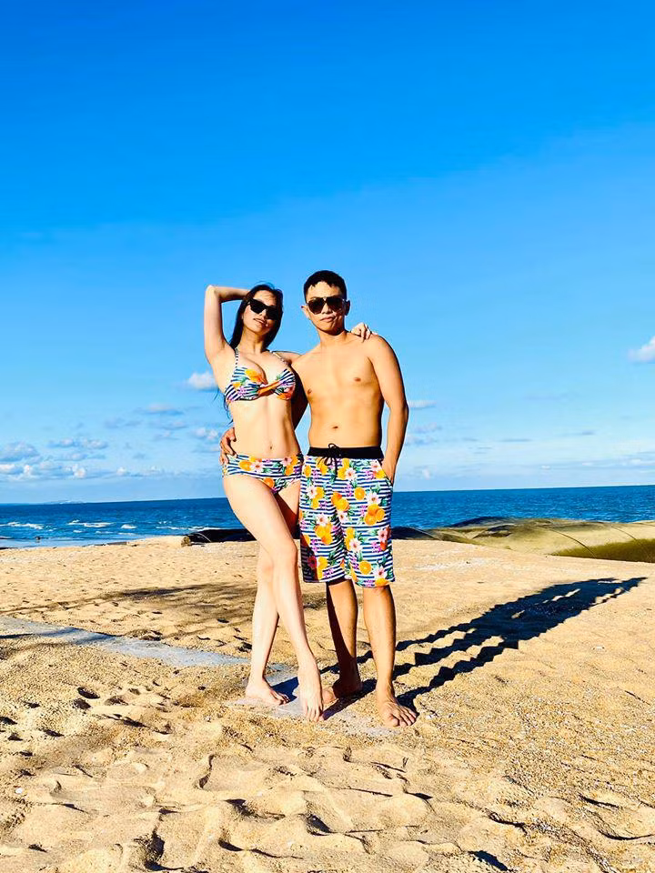 Cung giam can, Khanh Thi body cang det, Le Quyen 