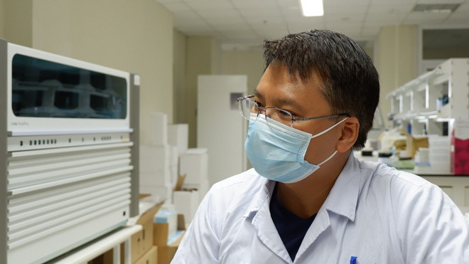 Tai sao khong nhiem nCoV van cho ket qua xet nghiem duong tinh?