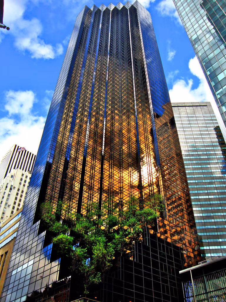 Với việc ông Trump đắc cử Tổng thống, tòa Tháp Trump chắc chắn sẽ trở nên nổi tiếng hơn bao giờ hết. Ảnh: Flickr.com