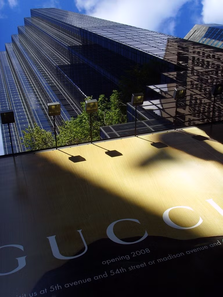 Với độ cao 202m, Tháp Trum là tòa nhà cao thứ 64 của New York tính đến thời điểm hiện tại. Ảnh: Panoramio.com