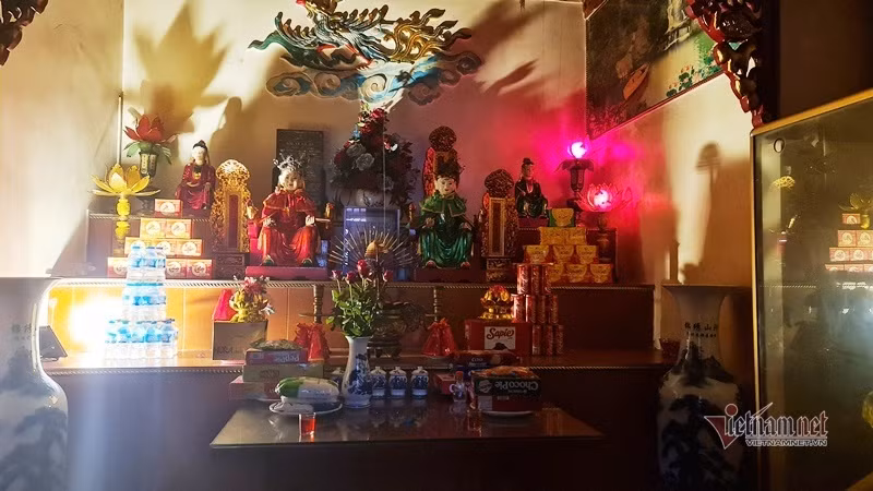 Di tích lịch sử nhà thờ họ 400 năm tuổi ở Thanh Hóa biến tướng thành chùa ảnh 3