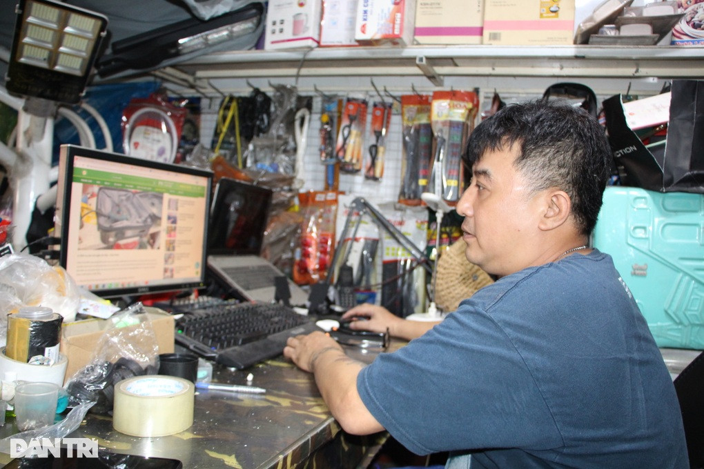 Tu tim huong di, ong chu tiem sua vali thu nhap 30 trieu/thang-Hinh-3