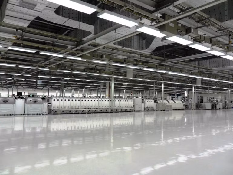 Toàn bộ nhà máy tọa lạc trên diện tích rộng 65.400 m2.