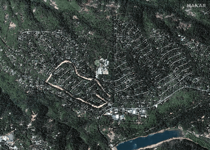 Vụ cháy rừng Camp Fire ở Paradise, California ngày 9/11/2018 nhìn từ trên cao.