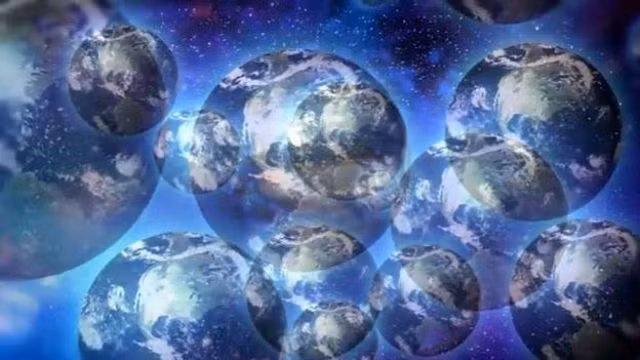 Có lý thuyết cho rằng trái đất là con đẻ của một hố đen vũ trụ. Vậy thì, hố đen không còn là nơi hút mọi thứ nữa, mà là nơi “phun” ra các vật chất cấu thành thiên hà? Có khác gì thuyết hố trắng không?