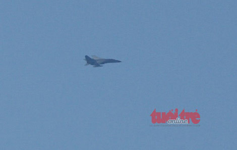 Trung Quốc ngang ngược, hung hăng điều cả máy bay cường kích uy hiếp lực lượng thực thi pháp luật Việt Nam.