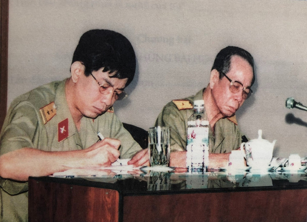 Nhung diep vu sieu hang cua vi tuong tinh bao-Hinh-2