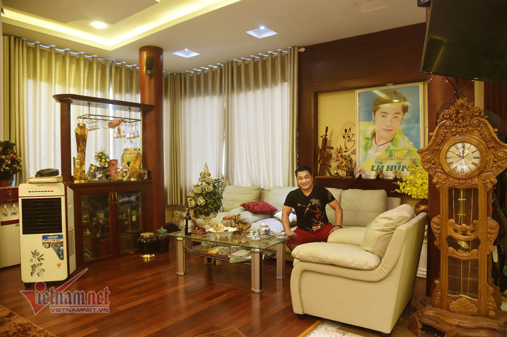 Ba tai tu cat-xe tinh bang vang: Nguoi song biet thu, ke o thue-Hinh-7