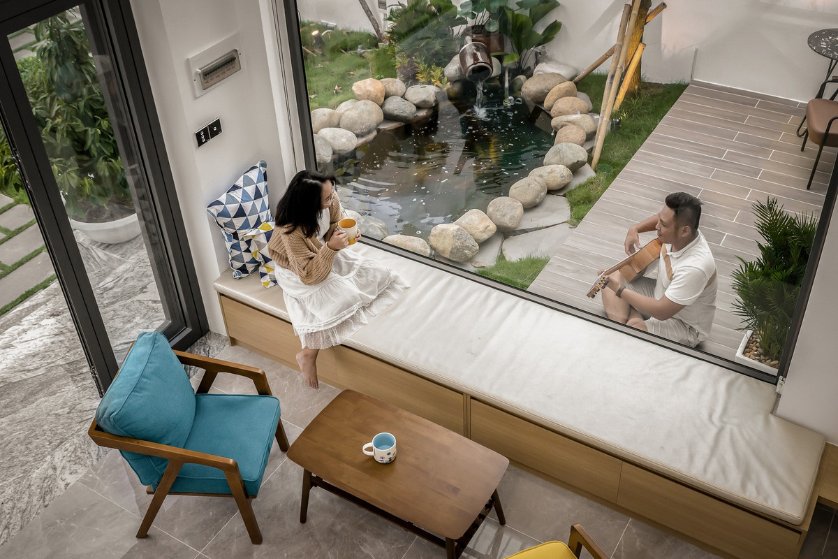 Ngoi nha binh yen, phong nao cung view ra ho ca koi mat me-Hinh-10