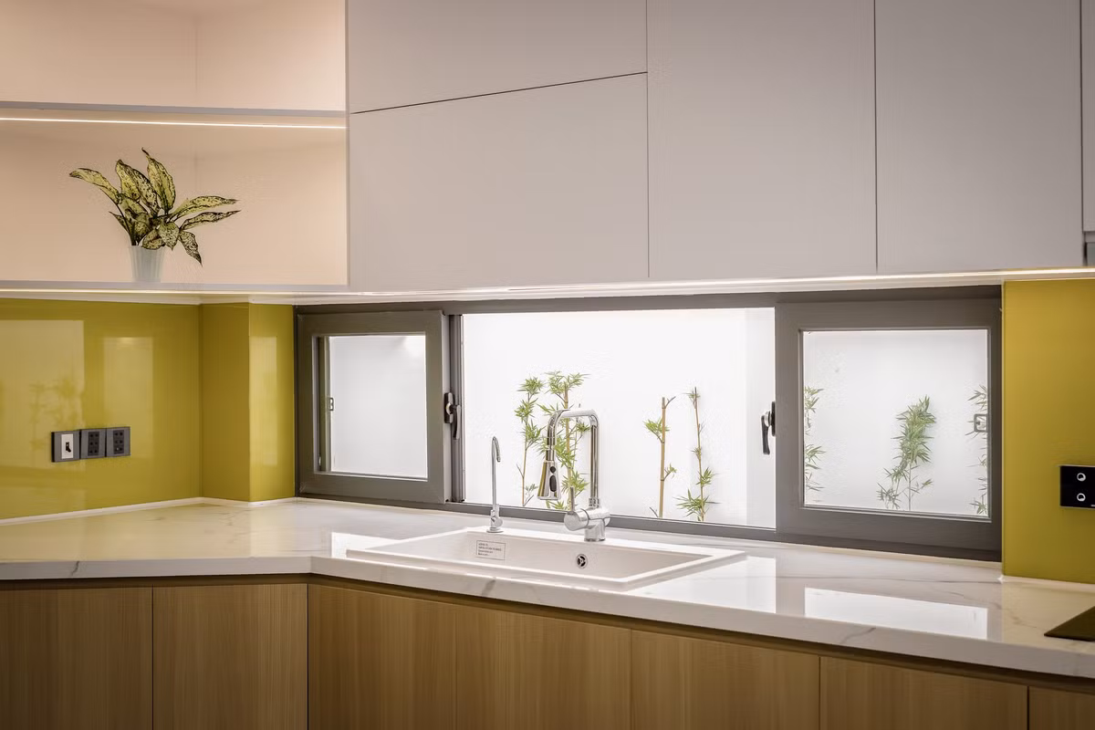 Ngoi nha binh yen, phong nao cung view ra ho ca koi mat me-Hinh-7