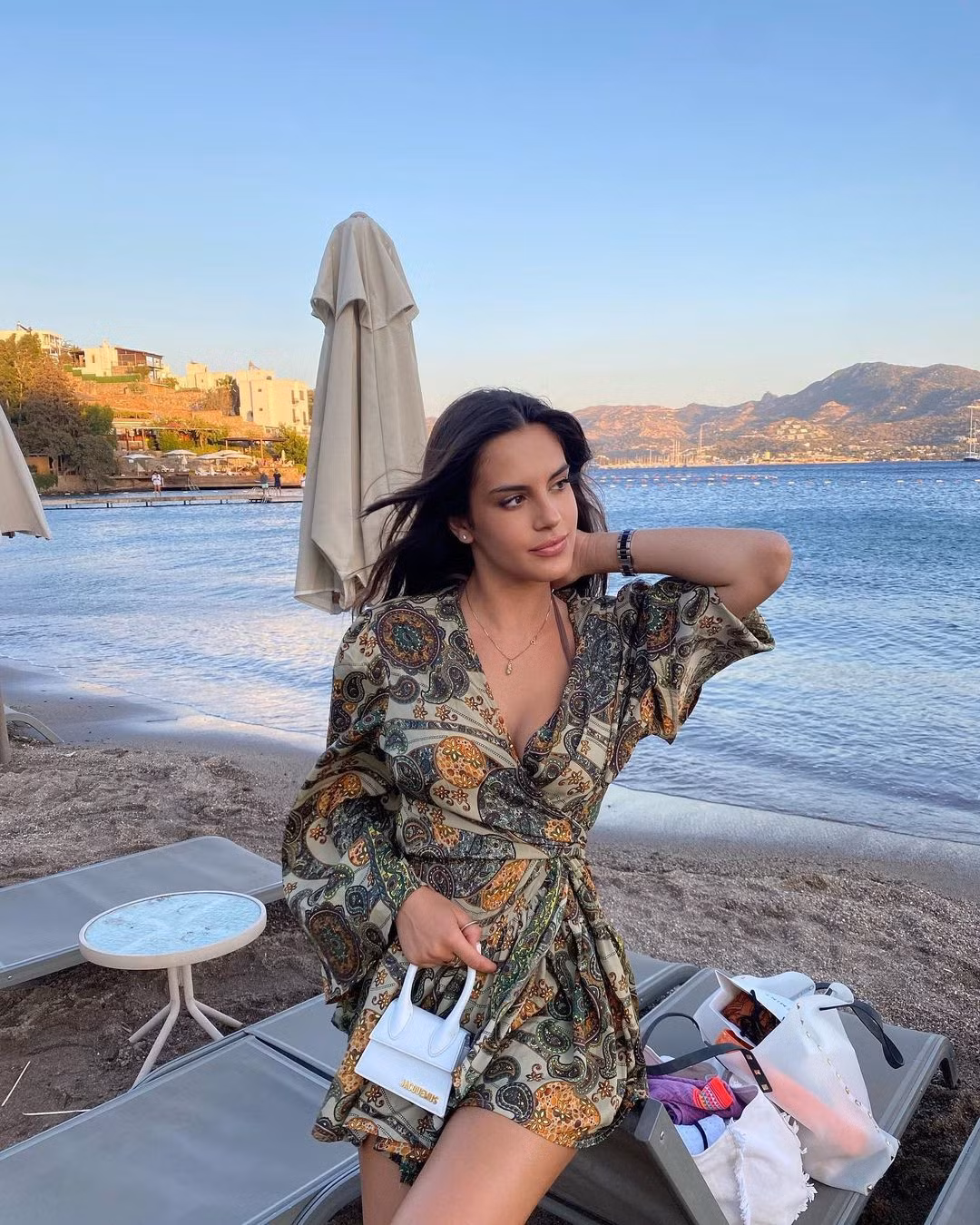 Ve dep hop hon cua con gai Pep Guardiola-Hinh-6