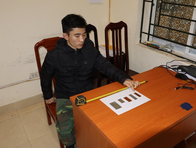 Thuc nghiem dieu tra vu be gai bi 9 chiec dinh gam vao dau