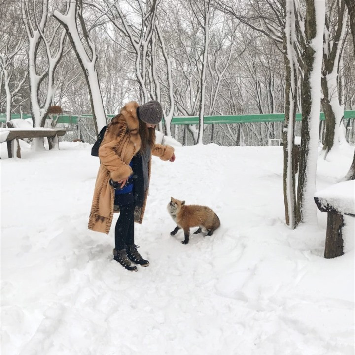 Thoa thich dua nghich cung ca 