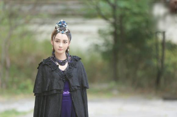 Duong tinh duyen cua nu dien vien 