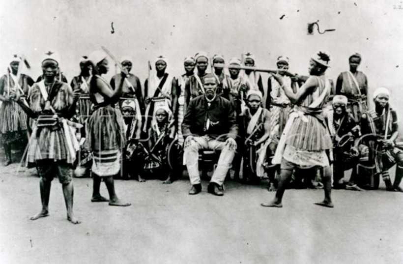 Đội quân nữ bí ẩn nào đánh đâu thắng đó? Doi quan nu bi an nao danh dau thang do?