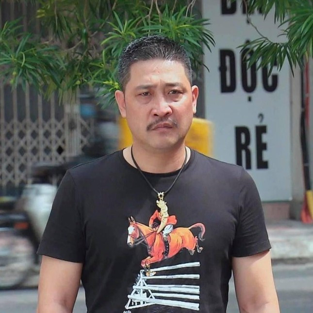 Nhung nghe si mang quan ham cua showbiz Viet