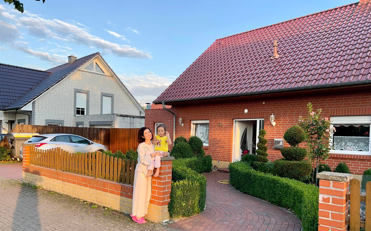 Nguyet Hang - Anh Tuan tung ly hon bat thanh, tinh cam o chau Au-Hinh-10