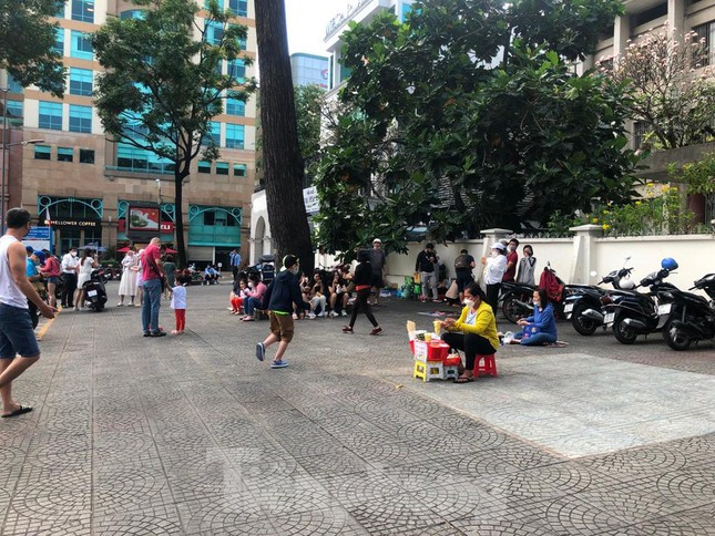 Cà phê bệt đã trở lại sau những ngày trầm lắng để phòng dịch bệnh.