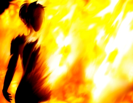 Cơ thể phạm nhân sẽ bị đốt theo trình tự từ bắp chân, đùi, bàn tay, thân, cánh tay, ngực, ngực trên, mặt và sau đó là chết. Người ta còn đổ cả nhựa thông vào để ngọn lửa cháy nhanh hơn.