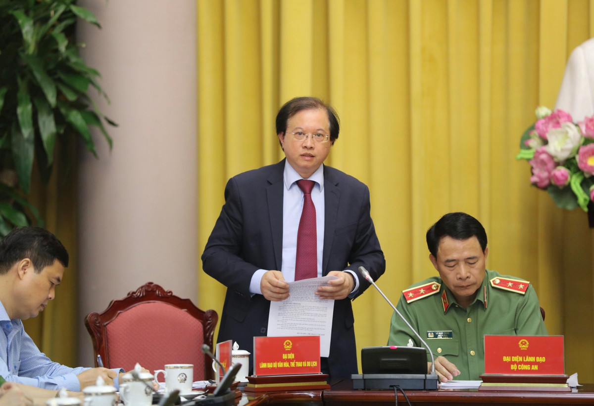 Thong tin chinh thuc ve Hong Dang va Ho Hoai Anh o Tay Ban Nha