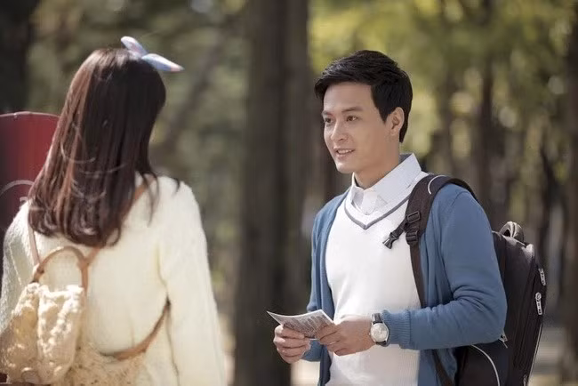 Hong Dang truoc khi vuong cao buoc o Tay Ban Nha-Hinh-2