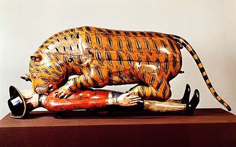 Hổ của Tipu cũng là một dạng robot cổ có nhiều bí ẩn nhất. Hiện nguồn gốc của Tiger Tipu vẫn chưa được xác định. Robot này được sáng chế cho Tipu Sultan, người cai trị của Vương quốc Mysore, Ấn Độ trong thế kỷ 18.