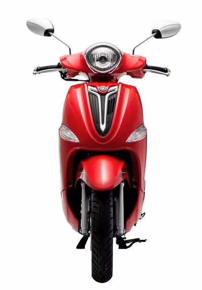 Nozza phiên bản châu Âu đã có mặt trên thị trường Việt Nam với mức giá bán lẻ đề xuất 33,9 triệu đồng, giữ nguyên so với mức giá của phiên bản trước. Đặc biệt, trong khoảng thời gian một tháng đầu tiên sau khi ra mắt, Yamaha Việt Nam áp dụng mức giá khuyến mại 32,4 triệu đồng.