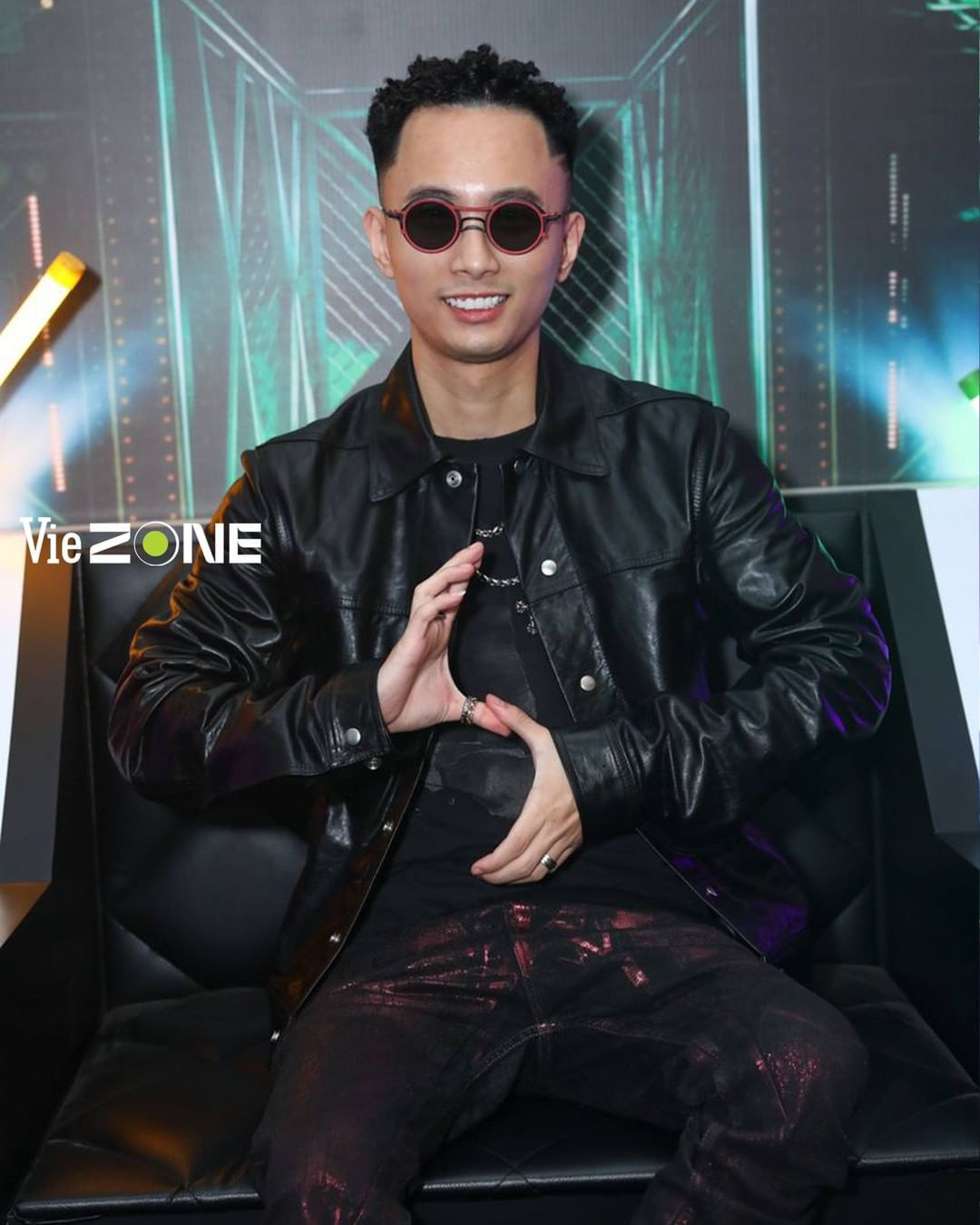 Dau an thoi trang cua dan huan luyen vien Rap Viet-Hinh-39