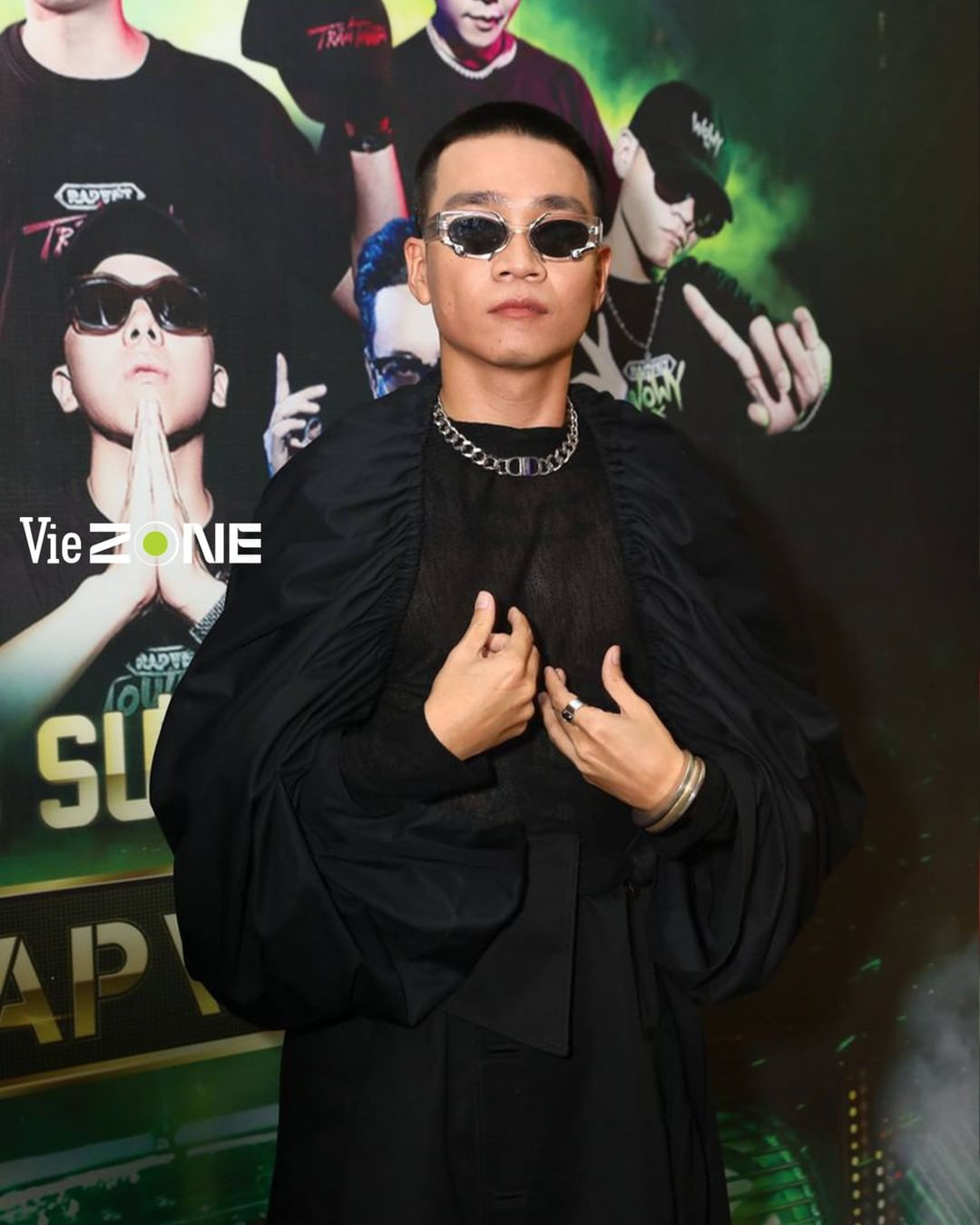 Dau an thoi trang cua dan huan luyen vien Rap Viet-Hinh-28