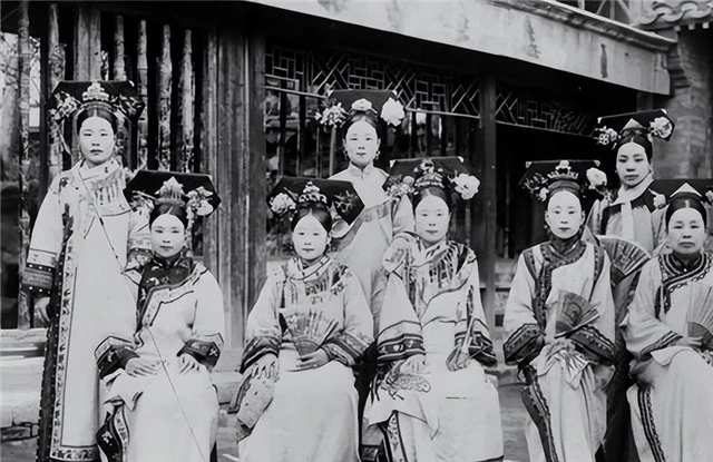 Trong trieu dai nha Thanh, tai sao khong ai dong y cuoi cung nu?-Hinh-4