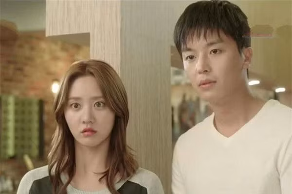 Su co o nha nguoi yeu khien ban trai tu ai-Hinh-2