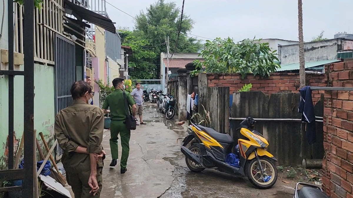 Cháy nhà ở TP HCM do rò gas, 2 người tử vong Chay nha o TP HCM do ro gas, 2 nguoi tu vong