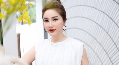 Giữa lúc vụ việc còn gây nhiều tranh cãi, Bảo Thy đã lên tiếng giải thích vì nhóm cũ có nhiều thành phần antifan, thường xuyên tung tin giả, bình luận sai lệch và những lời lẽ tục tĩu để nói về cô. Dù vậy, cách tranh luận và những phát ngôn nặng nề của Bảo Thy với "fan ruột" cũng gây nhiều tranh cãi.