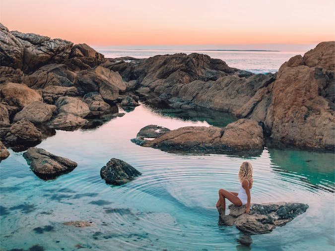 Vung bien “ky cuc”, chi 1 nguoi tam mot lan ma khach van xep hang-Hinh-2